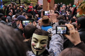 Revolución digital (Ramtin Amiri)