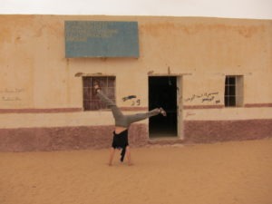 Bibliteoteca escolar en Smara, campamento de refucgiados saharauis en Argelia