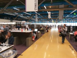 Biblioteca Centro Pompidou interior